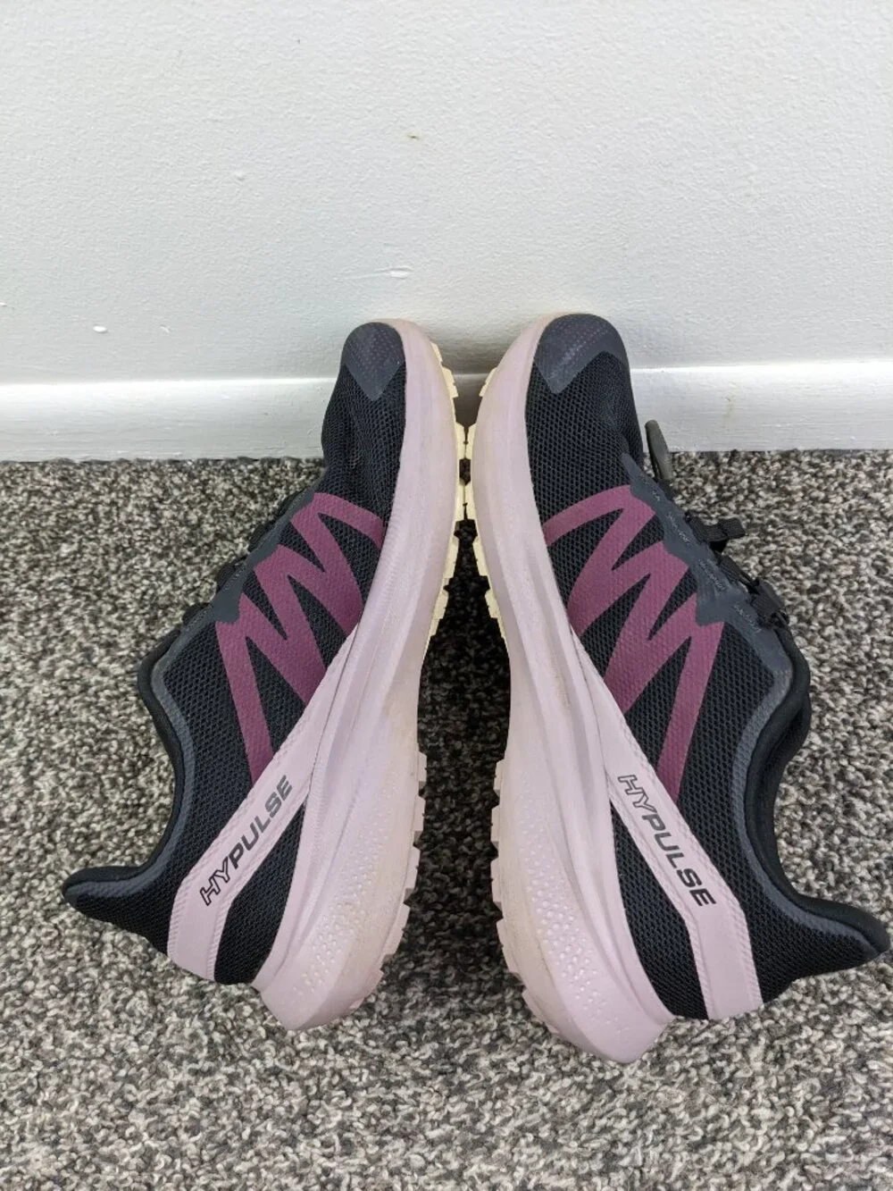 Salomon Hypulse Trail Running Sneakers Womens 10 Purple Black Lace Up Shoes